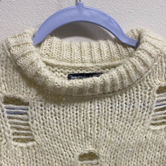 ASOS Design Cream Distressed Knit Sweater Cropped Pullover – Size 6 - Picture 6 of 10